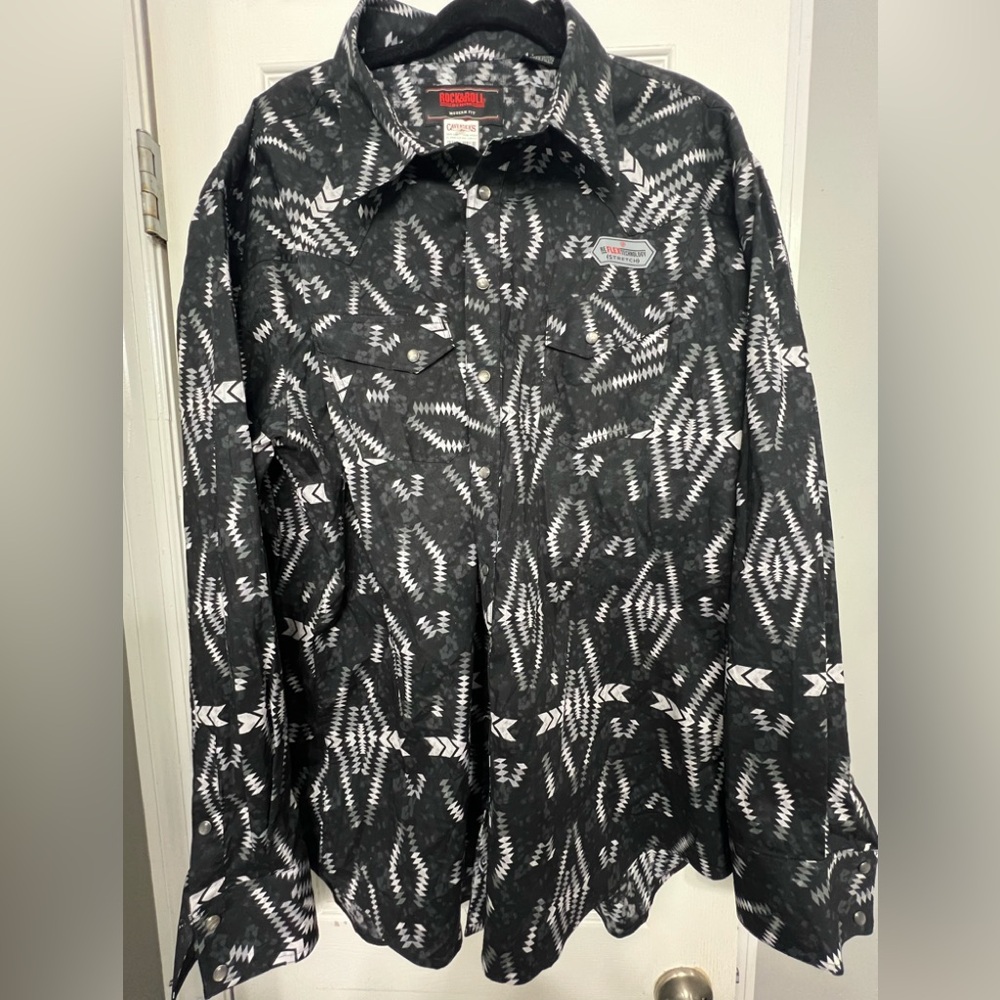 Men’s long sleeve pearl snap